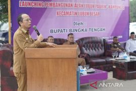 Pemkab Bangka Tengah bangun jalan desa senilai Rp45 miliar