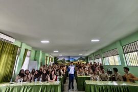 Asmo Kalbar beri pembekalan safety riding di SMAN 3 Pontianak
