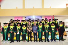 STIA Langgur wisuda 26 sarjana, Ini pesan Wabup pada wisudawan
