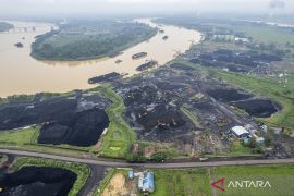 Kemen ESDM membidik realisasi PNBP minerba mencapai 110 persen akhir 2025