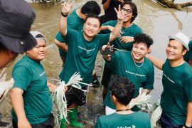 Vapeboss tanam 5.000 mangrove dukung target net zero emissions