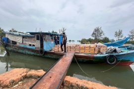 Bea Cukai ungkap kronologi penindakan 40 ton beras ilegal di Batam