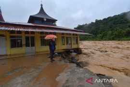 Sumatra reels as deadly floods and landslides devastate communities
