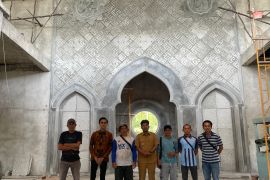 CV TMR salurkan 6 ton beras dan bahan bangunan untuk warga dan masjid di Bukit Layang