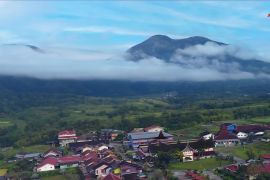 Pesantren Nurul Ikhlas : Membangun Santri Global dari kaki Marapi Singgalang