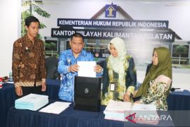 Tekan efisiensi, Kemenkum Kalsel musnahkan 34.100 arsip substantif