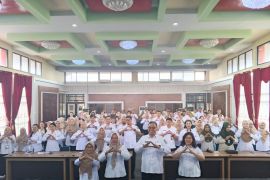 Pemprov Kalbar melakukan penyeragaman pengelolaan arsip