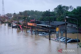 Korban tewas akibat banjir di Thailand meningkat jadi 162 orang