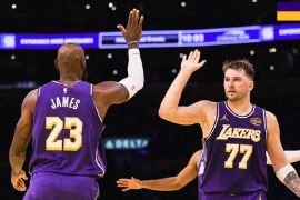 LA Lakers kalahkan Raptors 110-93 di NBA, Doncic dan LeBron jadi bintang
