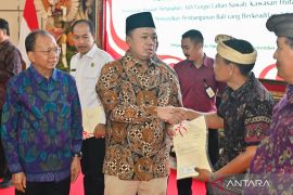 Minister backs Bali's move to curb productive land conversion