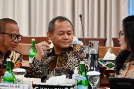 Anggota DPR minta KCI teliti info viral dan lindungi hak petugas