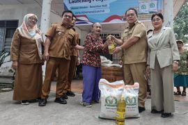 Bulog salurkan bantuan pangan kepada 13.764 kepala keluarga di Pematangsiantar