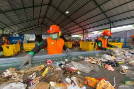 DLH DKI tambah empat TPS3R pada 2025 untuk kurangi sampah Jakarta