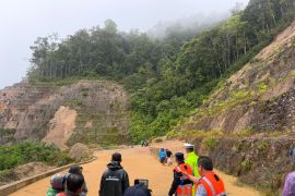 BPJN tangani longsor jalur Sungai Penuh - Pesisir Selatan