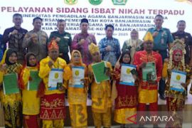 Ratusan pasangan nikah siri ikuti sidang isbat nikah terpadu di Banjarmasin