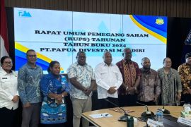 Gubernur Papua dan Bupati Mimika gelar RUPS saham 10 persen PTFI