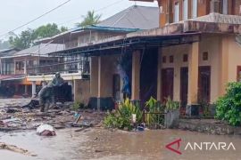 Tim SAR terus cari korban hilang akibat banjir bandang di Agam Sumbar