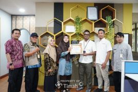 Gubernur Babel berikan PT Timah penghargaan PAP