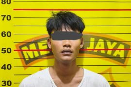 Curi uang kotak amal masjid, dua pemuda ditangkap polisi