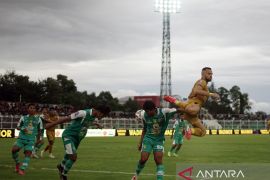 Bhayangkara Presisi Lampung FC ditahan Imbang Persebaya Page 4 Small