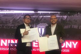 Persija Jakarta resmi jalin kerja sama dengan klub Malaysia Terengganu