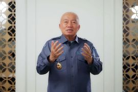 Gubernur Kalsel ajak masyarakat manfaatkan layanan digital Bank Kalsel