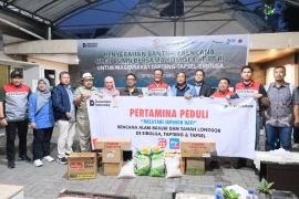 Pertamina Sumbagut salurkan bantuan logistik warga terdampak bencana