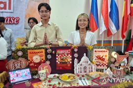 Festival Gastrodiplomasi FISIP Unej hadirkan kuliner 12 negara