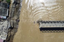 BPJN: 14 titik jembatan dan 12 jalan nasional putus akibat bencana Aceh