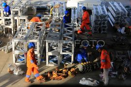 Mendagri sebut 30 ton peralatan perbaikan listrik sudah berada di Aceh