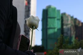 125 WNI selamat dari kebakaran Hong Kong, 5 dalam pencarian