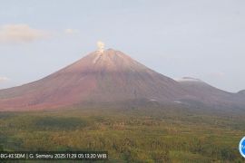 Status Semeru turun dari Awas menjadi Siaga