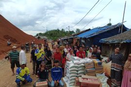 Tagana Lebak salurkan bantuan logistik untuk warga korban bencana