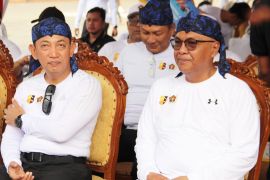 ANTARA chief leads prayer for victims of Sumatra widespread flooding