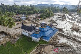 Presiden Putin sampaikan rasa duka cita atas bencana banjir besar di Sumatera
