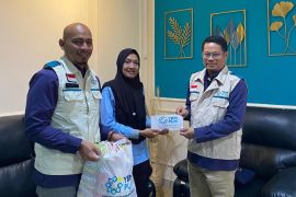 YBM PLN apresiasi guru di Mempawah pada peringatan Hari Guru Nasional 2025