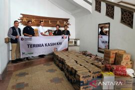 KAI salurkan bantuan kemanusiaan korban bencana di Aceh-Sumatera