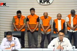 KPK tetapkan lima tersangka baru kasus dana PEN Situbondo