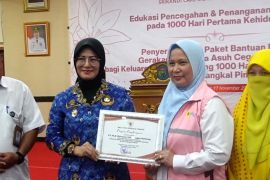 PLN UIW Babel salurkan paket nutrisi dukung pencegahan stunting