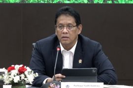 Purbaya tolak pajak penjualan pakaian bekas: &ldquo;Thrifting" itu ilegal