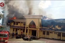 Asrama Haji Transit Ternate terbakar, api berhasil dipadamkan