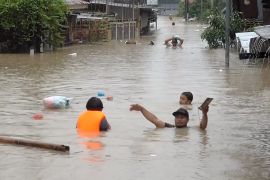 Banjir di Medan rendam lima kecamatan, warga mengungsi