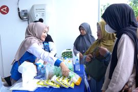 Pemprov Kalsel gelar pasar murah bantu stabilkan ekonomi warga