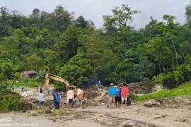 BPBD Sumut: 15 daerah terdampak, Tapteng dan Sibolga masih terisolasi