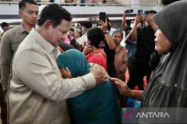 Prabowo orders swift, accurate response to Sumatra natural disaster