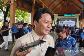 DPRD Sumedang mengingatkan Pemkab untuk hentikan rekrutmen honorer