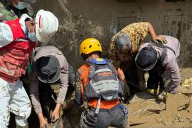 Basarnas Jambi-SAR lanjutkan pencarian korban bencana banjir dan longsor di Sumbar