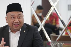 Ikuti pesan Presiden, DPR ajak orang tua dukung ketegasan guru