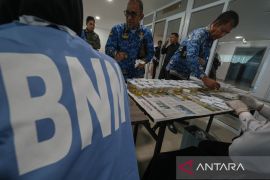 Tes urine ASN cegah penyalahgunaan narkoba Page 2 Small