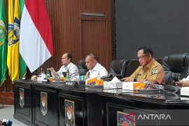 Indonesia's BMKG issued Cyclone Senyar alerts 8 days before disaster